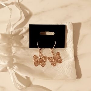 🦋NBW BUTTERFLY EARRINGS🦋